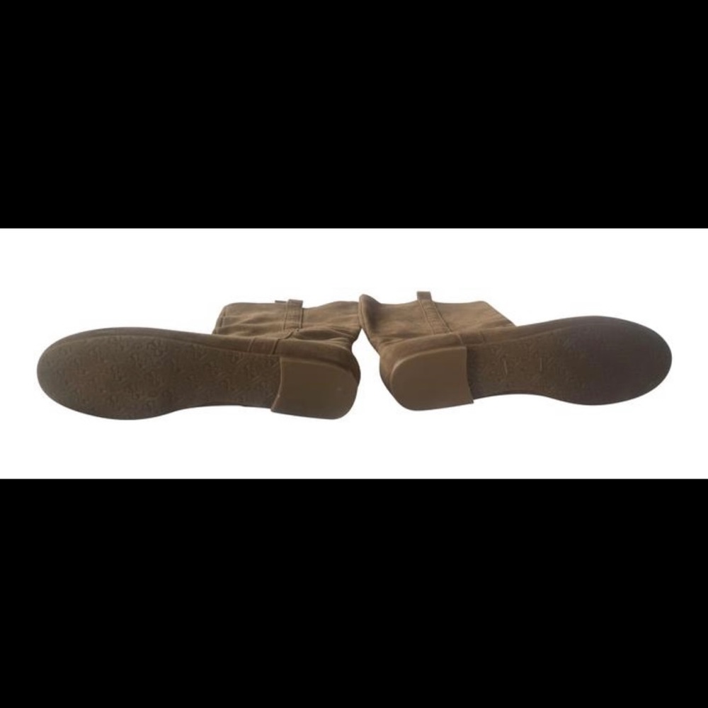 Guess Brown Leather Flat Boots
Size:8